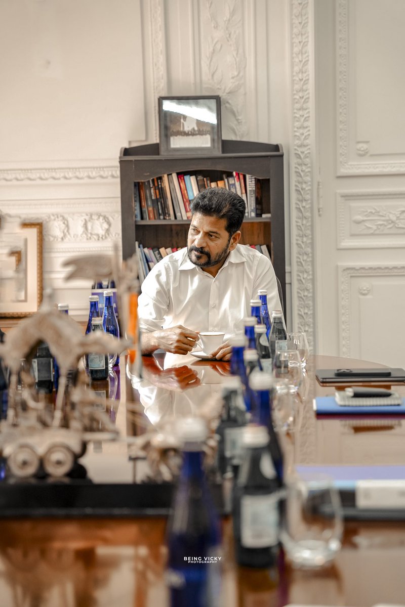 GeethaAinala's tweet image. రాజకీయ నాయకుడే నెక్స్ట్ ఎలక్షన్స్ గురించి ఆలోచిస్తాడు...!!
రాజనీతిజ్ఞుడు నెక్స్ట్ జనరేషన్ గురించి ఆలోచిస్తాడు...!!
@revanth_anumula ❤️