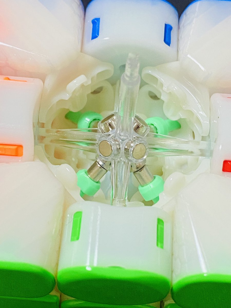 GAN15 Maglev
GAN12 Maglevと同じく、コーナーロッド側の磁石を長くして、コア側の磁石を中心に寄せるコアマグが最適解なのかもしれない