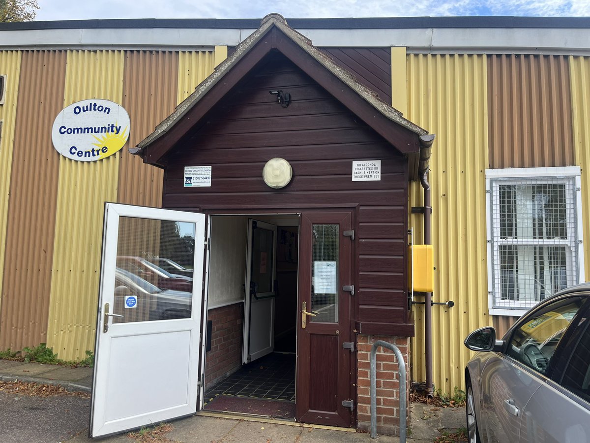 I put new pads &amp; battery in the defibrillator at Oulton Community Centre, cleaned the cabinet inside &amp; out, sprayed the keypad with silicone spray. #communitycentre #defibrillator #oulton #siliconespray #cleaned #heart2heartnorfolk #community #rescueready #Norfolk #Suffolk #CPR