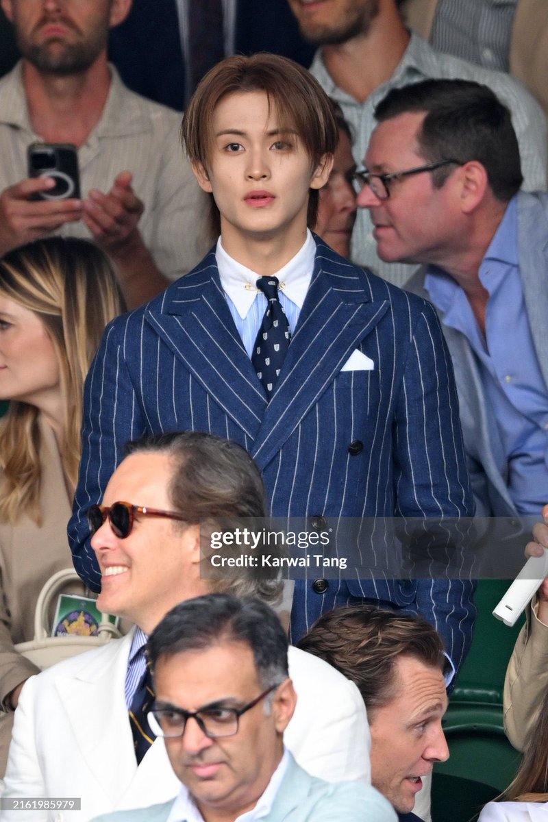 "nobody looks good in getty images"

mark: