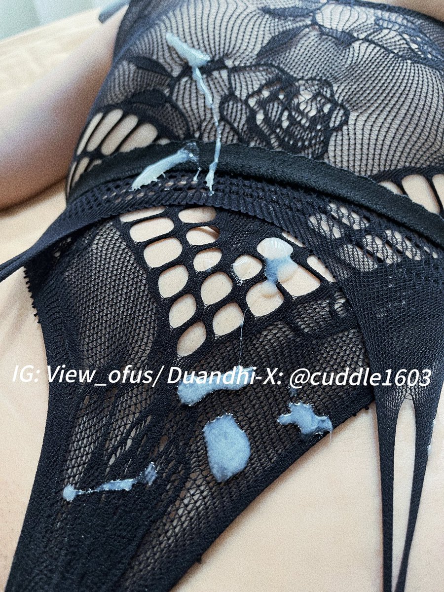 cuddle1603's tweet photo. “Tác hại” của việc ��i chơi mà giận dỗi ngang là bị chít chít cho cái để xả giận 😓 https://t.co/h5cpV7vSN2