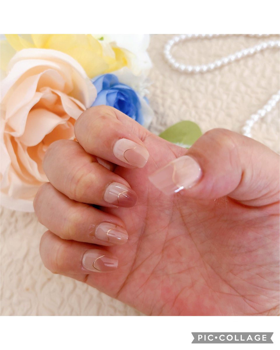 ikumaru1919's tweet photo. #PR
#MAGICPRESS
 ダッシングディバ様から
マジックプレスをご提供頂きました🫧
こちらは貼るだけのネイルチップになります💅✨️

ネイルチップスの裏に両面テープが貼られており、フィルムを剥がして爪先にきゅっと押すだけ🩷 ⬇️ https://t.co/9AjNSdYCV4