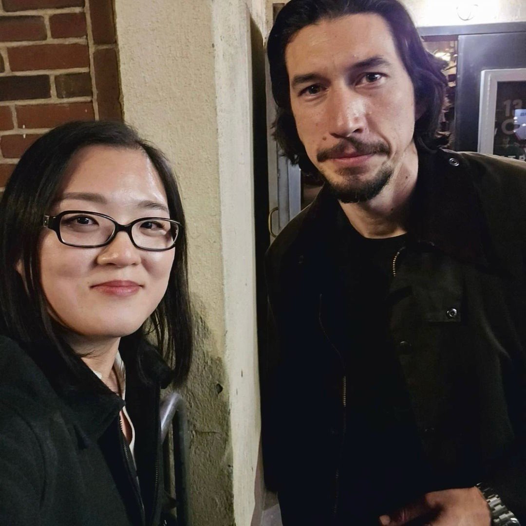adamdrivercentl's tweet photo. NEW pic of Adam driver with a fan, stage door, HOTMD 10/17/2024-jyungnim https://t.co/Uc3nObRAON