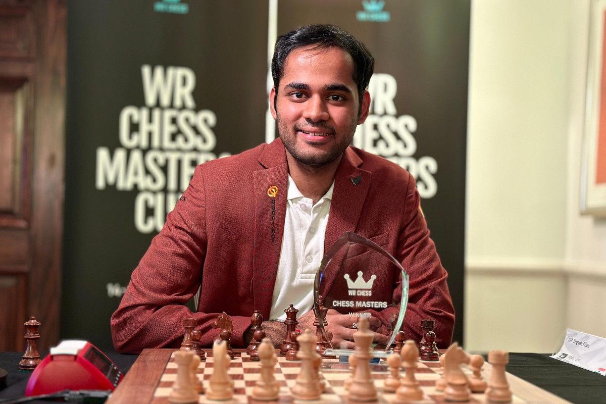 ChessBase's tweet image. Congratulations to @ArjunErigaisi on winning the @wr_chess Masters Cup!
📸 Abhyudaya Ram / @ChessbaseIndia
Final report: en.chessbase.com/post/wr-master…
