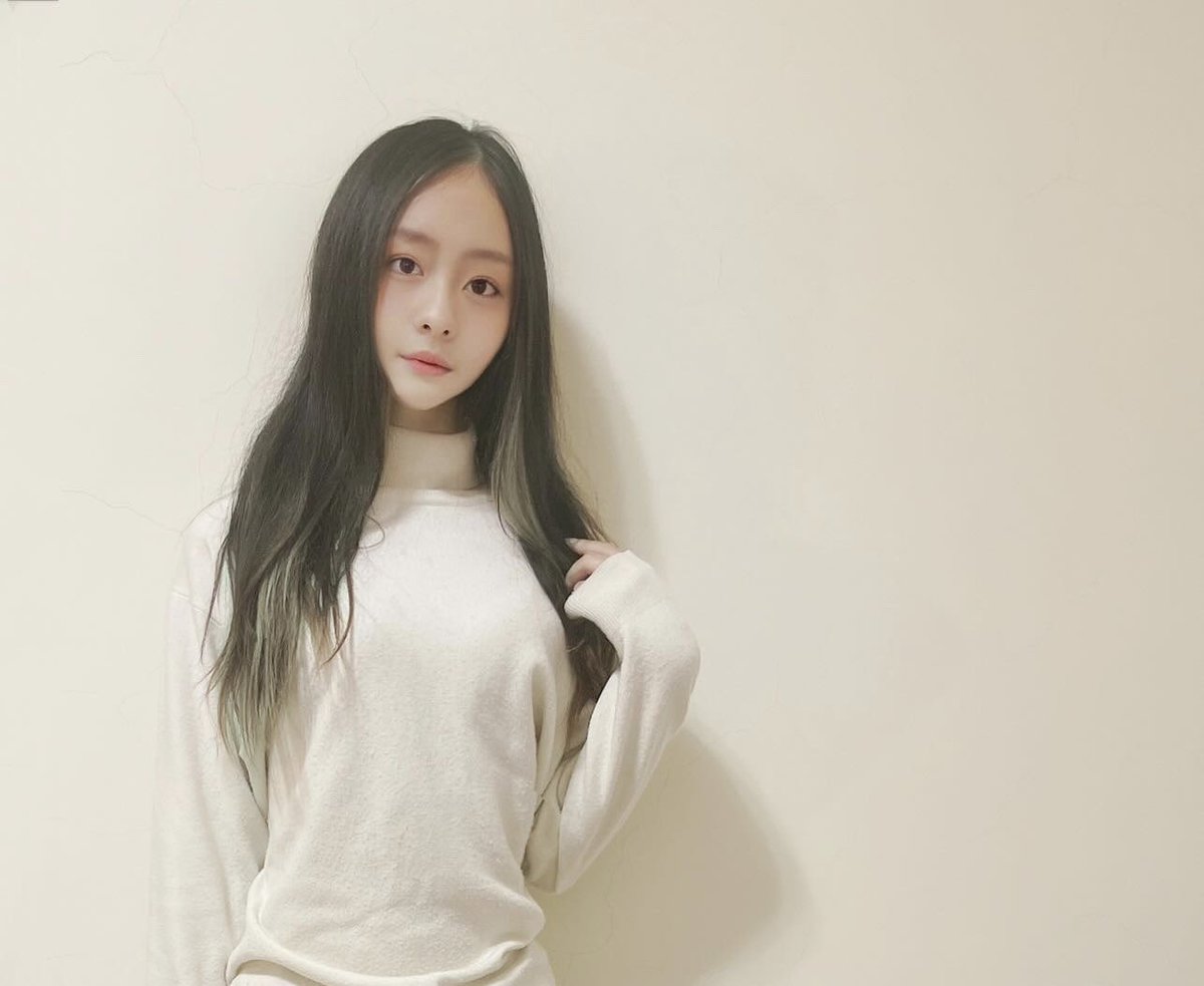 bowbow__0218's tweet photo. 내가 너 쟈지 맛좀 봐도 돼? 

#섹트 #유부녀 #흥분 #돌싱 #아줌마 #분수 https://t.co/LrJX49zR19