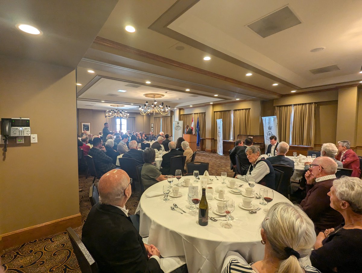 YYCCanadianClub's tweet photo. Thank you, @nenshi, for joining us for lunch this week. It was wonderful hearing from you on a vision for the country, how we reach across divides and build a better province for all.
#ableg #cdnclub #abpoli https://t.co/dJvDzqmPMu