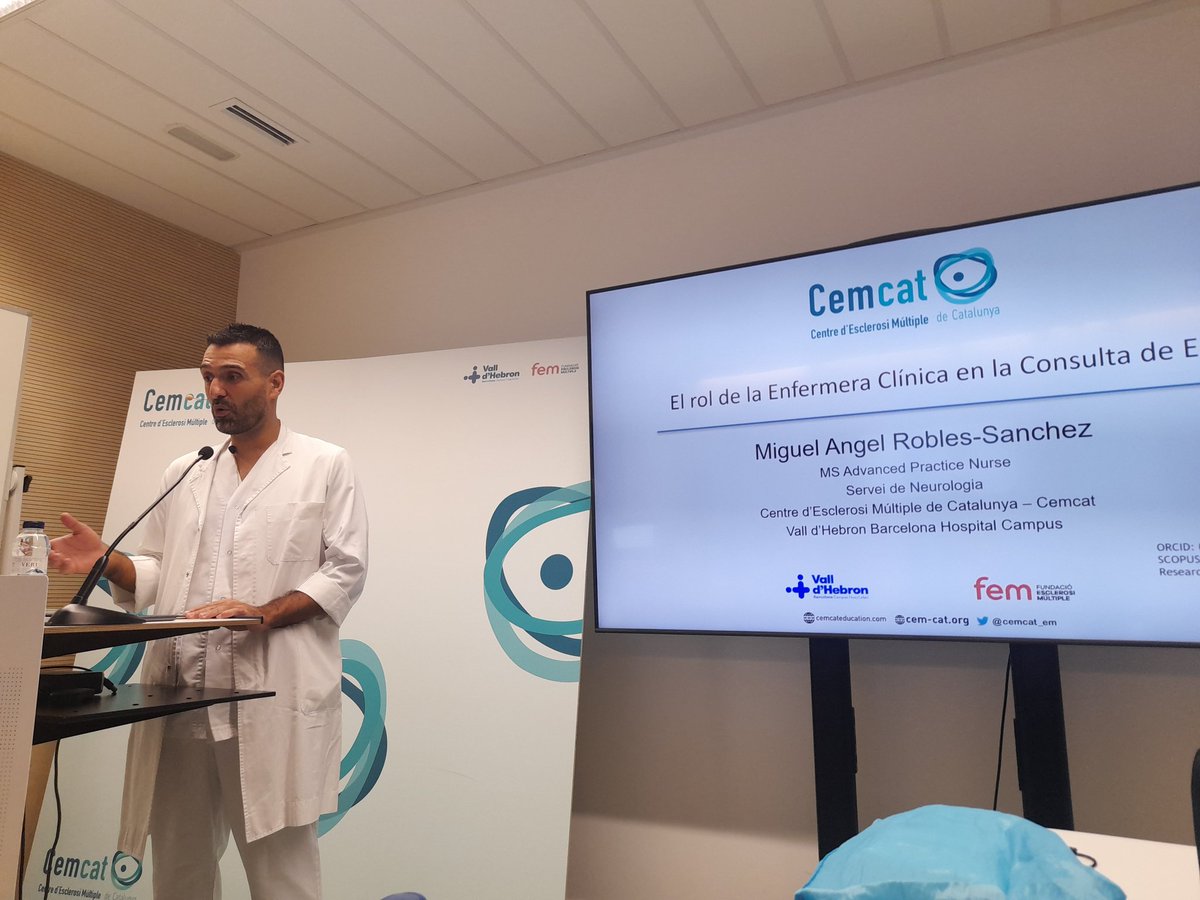 Seguimos en BCN
👉 Da comienzo una mañana con ponencias muy interesantes en el  👉Educational Preceptorship en Enfermería de EM en <a href="/cemcat_em/">Cemcat</a>  <a href="/RoblesMangel/">Miguel Angel Robles</a> y Rosa M Mtnez adjunta Neurociencias  abre la jornada 
#neurocuidados <a href="/sedenered/">Sociedad Española de Enfermería Neurológica</a>