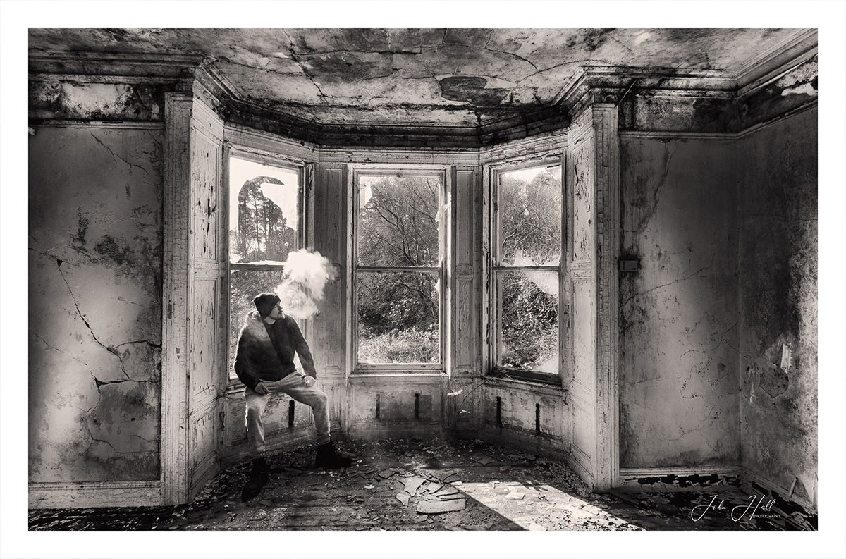 johnhall_john's tweet image. ''The Thinker'' colour and mono. Which do you prefer? @ThePhotoHour #urbex #abandoned #backlit  #environmentalportrait