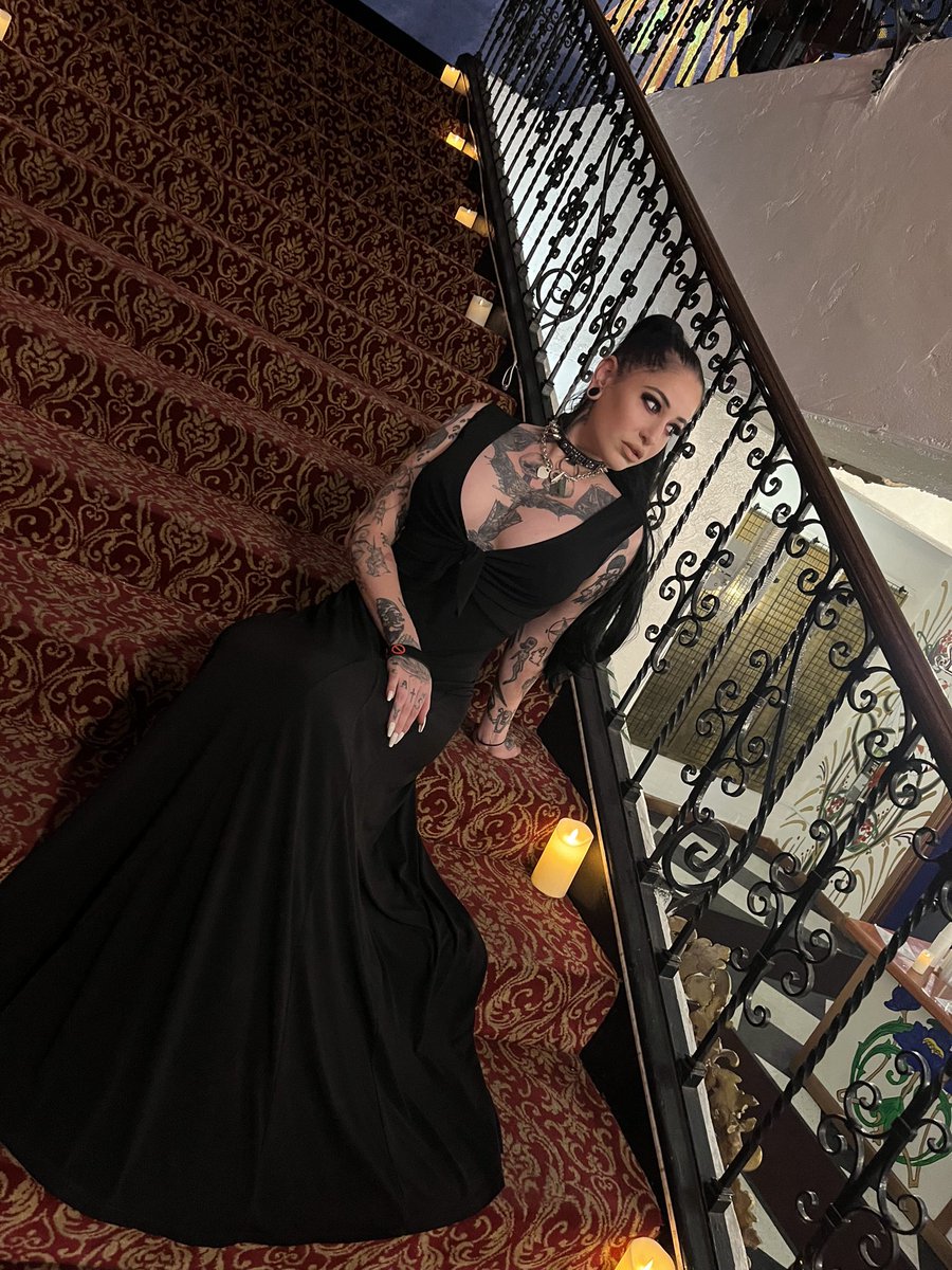 <a href="/TyOliver_Rawks/">Ty Oliver</a>