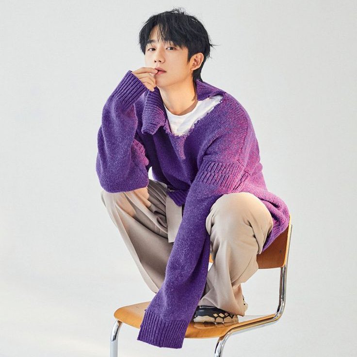 PopBase's tweet photo. Jung Haein has received an offer for the male lead role in a Japanese drama and is currently reviewing it positively, his label confirms. https://t.co/CDW8WYhBOB