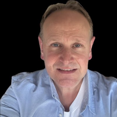 LeeMonWelsh's tweet photo. #NewProfilePic https://t.co/NW8qdqSo34