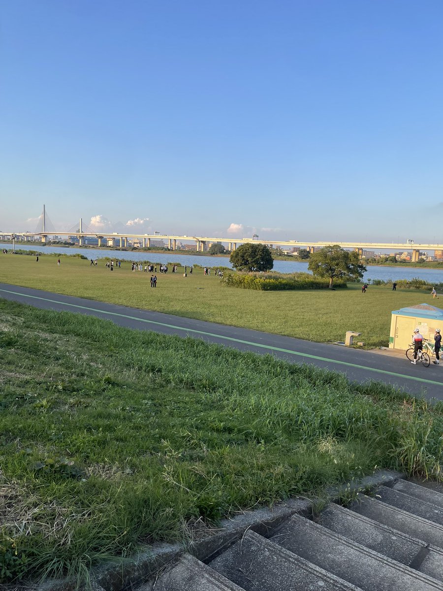 Crypto con nào đẹp mà ko có FUD thì xác định không thể tăng nổi .
#rdnt  với volume vậy lấy gì mà xả nữa 
đồng tình có nhiều ae tiêu cực 
nhưng hãy nhìn nhưng đồng FUD năm 2021
sau đó tăng thế nào #XVS
#sol .#avax  #ada .
sẽ hiểu