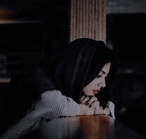 پاس راہ کر جدائی کی تجھ سے
دور ہو کر تجھے تلاش کیا
میں نے تیرا نشان گم کر كے
اپنے اندر تجھے تلاش کیا
Good aftrnoon