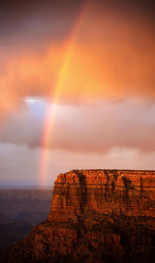 NateLoper's tweet photo. As the evening light fades, a rainbow makes its presence known.

https://t.co/m7V6kFWvvX

#Adventure #Outdoors #Nature #Photo #Photography #Geology #Archaeology #Travel #ArizonaGuide https://t.co/nKtd2hAoiQ