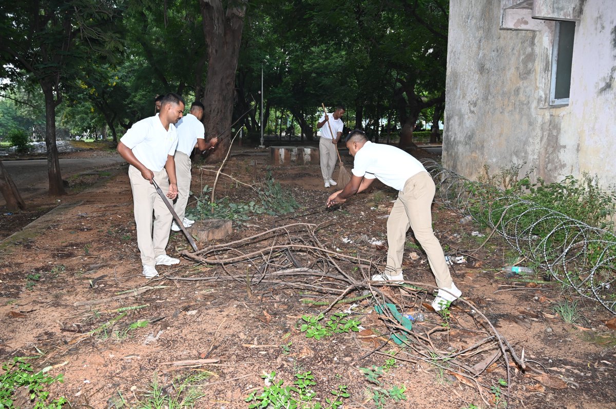 Special Campaign 4.0 for Institutionalizing Swachhata Abhiyan organized by 2 Signal Bn CRPF, Hyderabad on 18/10/2024.