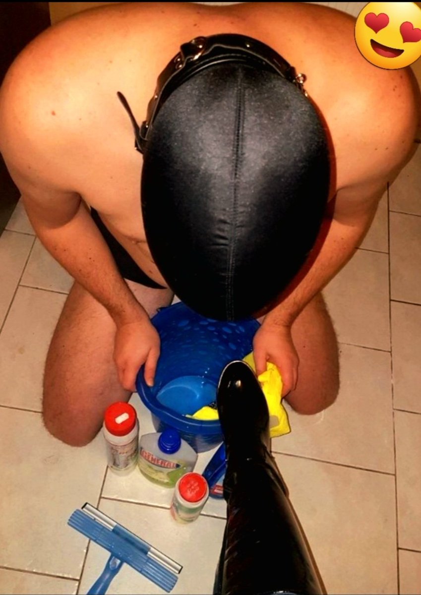 VonDonne's tweet photo. Schönes Wochenende und seid fleißig  und solvent damit eure Ladys Spaß haben und das Leben genießen. 

Have a nice weekend. Be diligent  and generous to your Ladys so that they have fun.
#femdom #247 #femaledomination #obeyyourlady #slave https://t.co/v3Lzs1MI0T