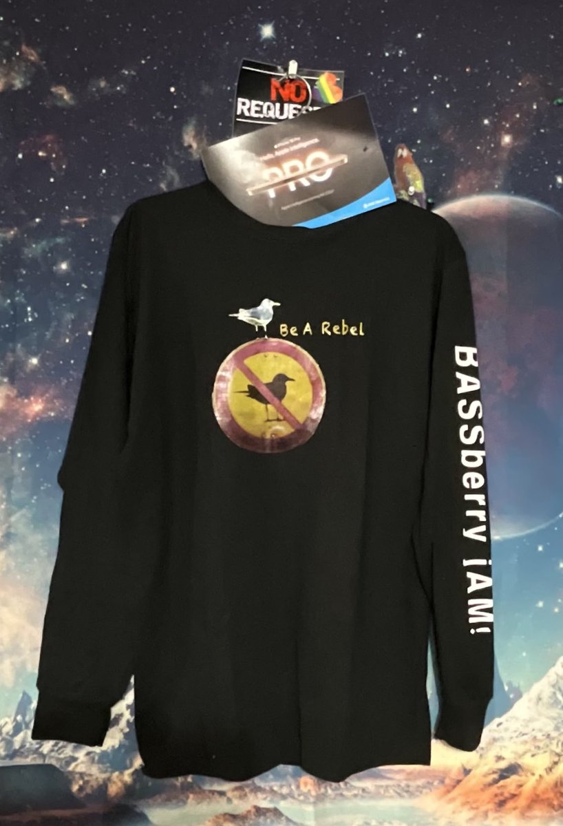 iOWAScreenPrint's tweet image. Draft footage 🎞️ #docuad for shirt collaboration with j.A.M.R.S &amp;amp; Dj @TrapbackPartyy for Saturdays event in Des Moines AT&amp;amp;T @LeftysLiveMusic with @darkwoodbeats , @callistowubz &amp;amp; @subdocta 

We will see if we have time for the back print in the morning have to be in Minneapolis…