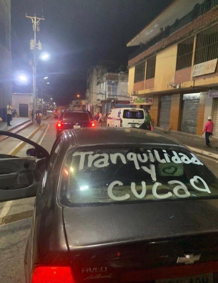 Carlodmension's tweet photo. Es mucho pedir? https://t.co/xiu5qlLWPZ