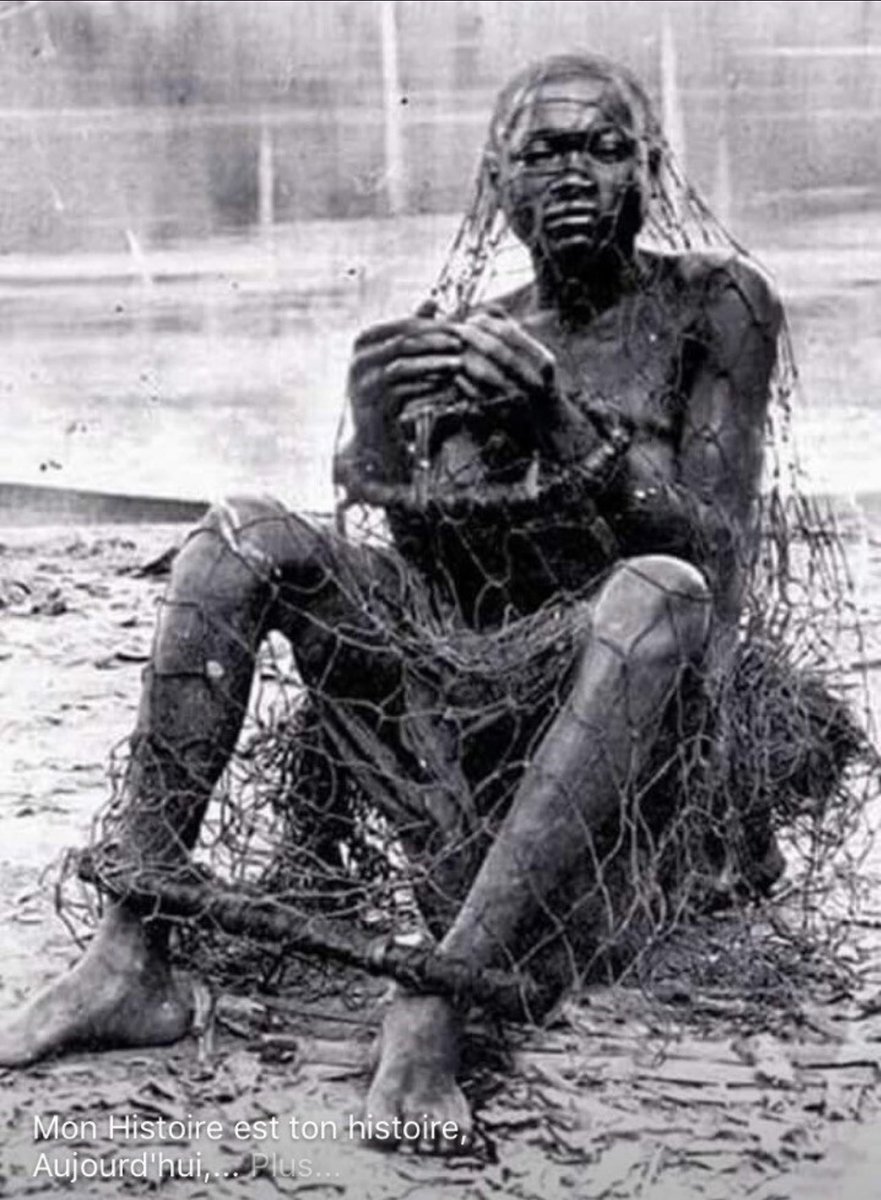 Si quelqu’un te dit d’oublier le passé de tes ancêtres, c’est ton ennemi. 

Reculer pour mieux sauter je dis aux noirs…