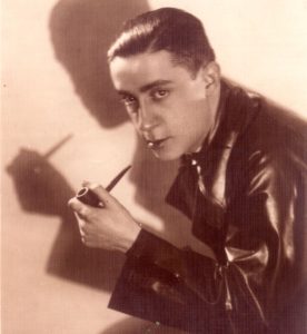 MemoriaCat_Edu's tweet photo. Personatge del mes: Josep Maria Planes i Martí. (1907-1936). Periodista. Assassinat el 1936.
https://t.co/OAf35iWPwz
@MemoriaCat @diariRegio7 @ajmanresa https://t.co/diR2DRfxvi