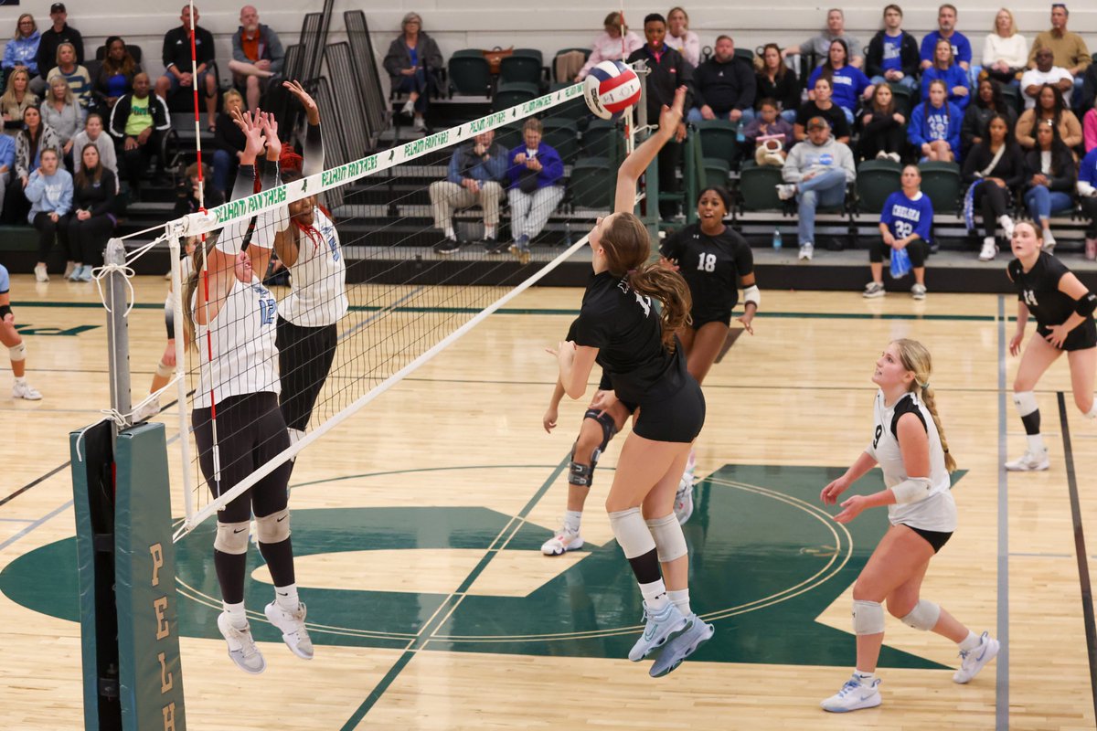 andrewtsimonson's tweet photo. The Chelsea Hornets are Class 6A, Area 8 champions after rallying from two sets down to defeat the Pelham Panthers in the final points of the fifth set in a wild and emotional title match.

Photos by @harrisonfamily7 &amp; Story: https://t.co/NS9cdT8Sej https://t.co/PO44UhSiD9