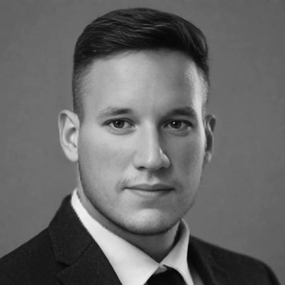 TelcoinKOL's tweet photo. A🧵 WHO IS #VERASITY CMO

Here’s a deep dive into Radan Djukić (@realvradan), the CMO of @Verasity, presented in five posts

Read all 👇, give me a follow and hopefully repost to let eveybody know about #Verasity &amp; $VRA

HERE WE GO .... https://t.co/zEDuQc1eut