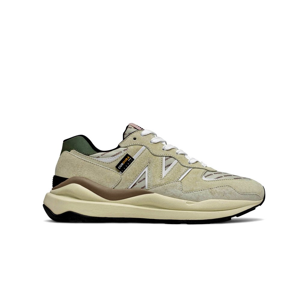 zomverse's tweet photo. @sneakersfandom 🙃 https://t.co/kCyAfcs4Z7
