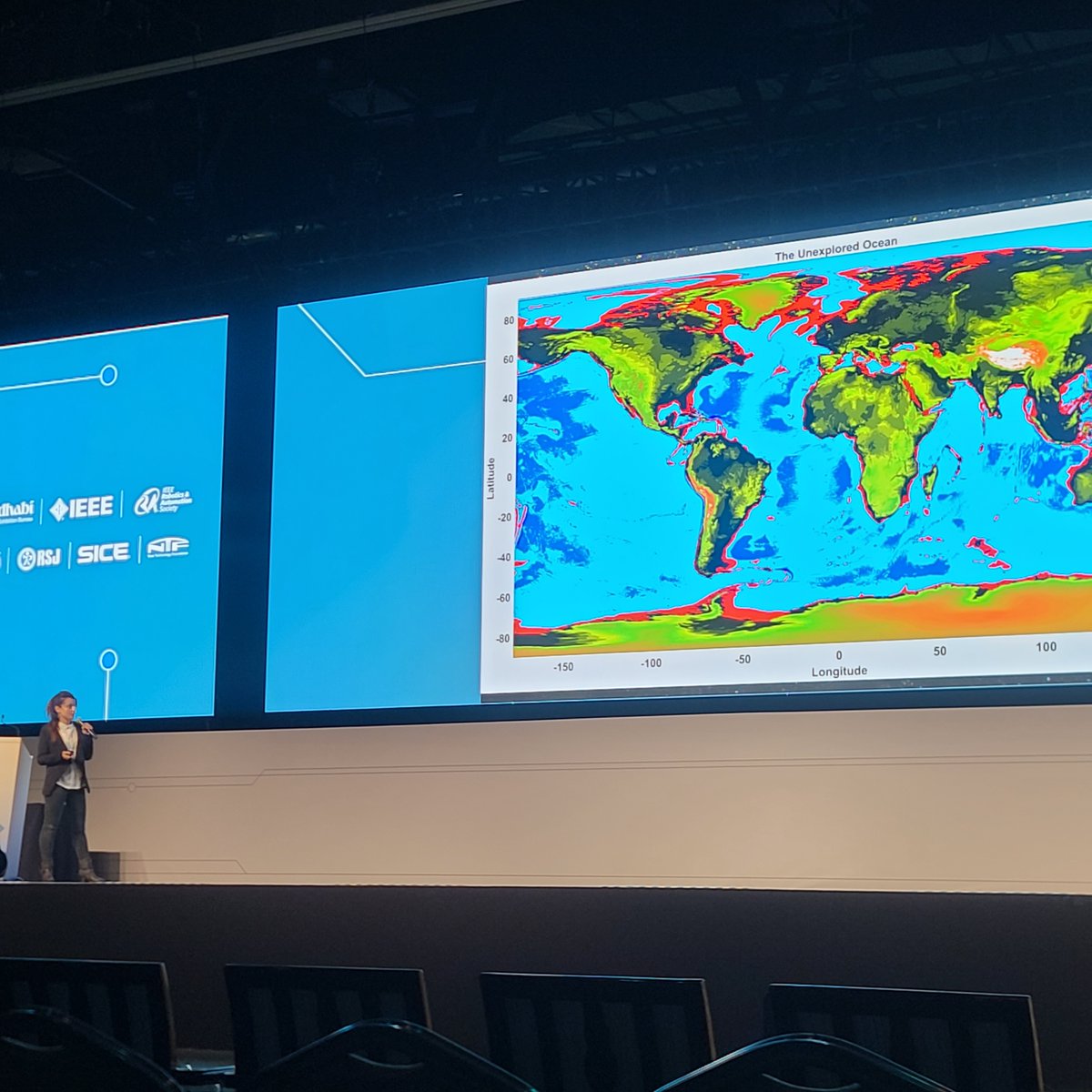 ieeeras's tweet photo. The systems presented here showcase a heterogeneous team of robots used in the field for monitoring marine environments. They need to be robust yet affordable, given the associated risks. #IROS2024 #KhalifaUniversity #AI #MultiRobot https://t.co/Udx1HTROja