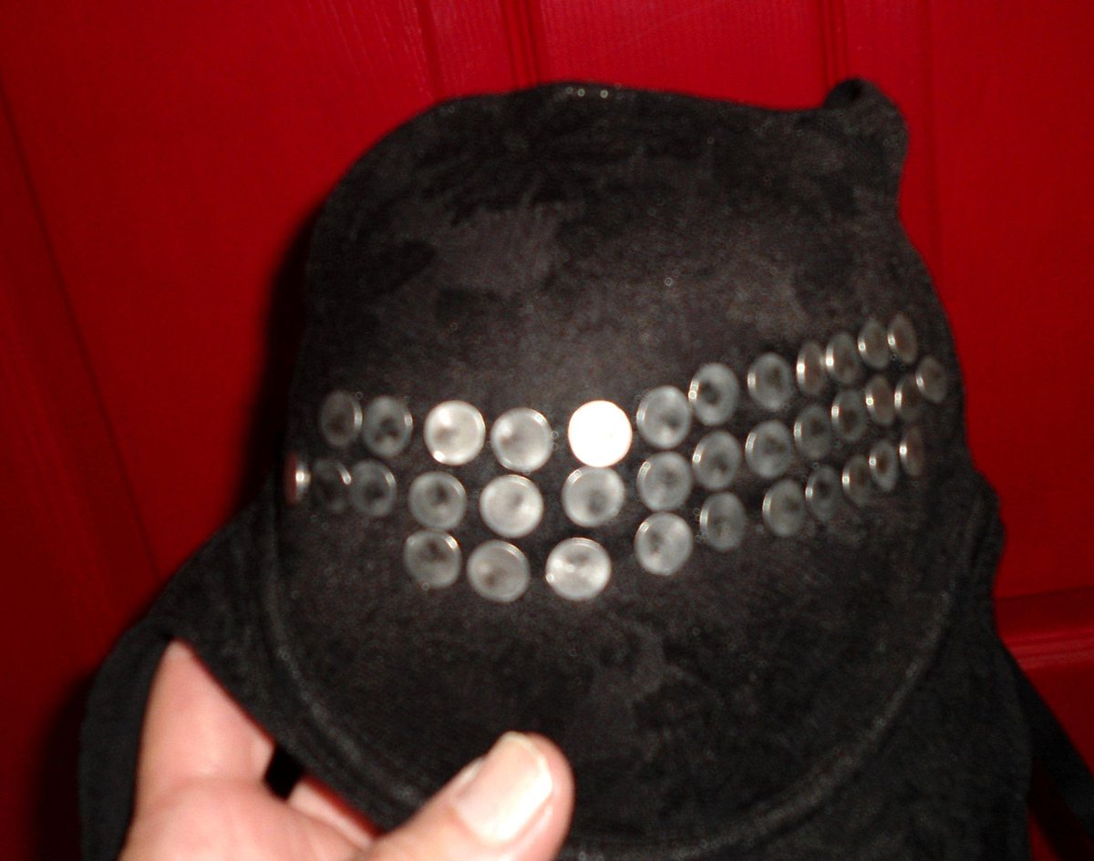 mastersweden's tweet photo. Prototype Iron_Maiden_Form_Bra Rev 0.1. 36 DD pushup bra, 3/4" roofing nails, silicone glue. Going to take a few evenings before this can be test driven 😊 https://t.co/CiG9VGsBc1