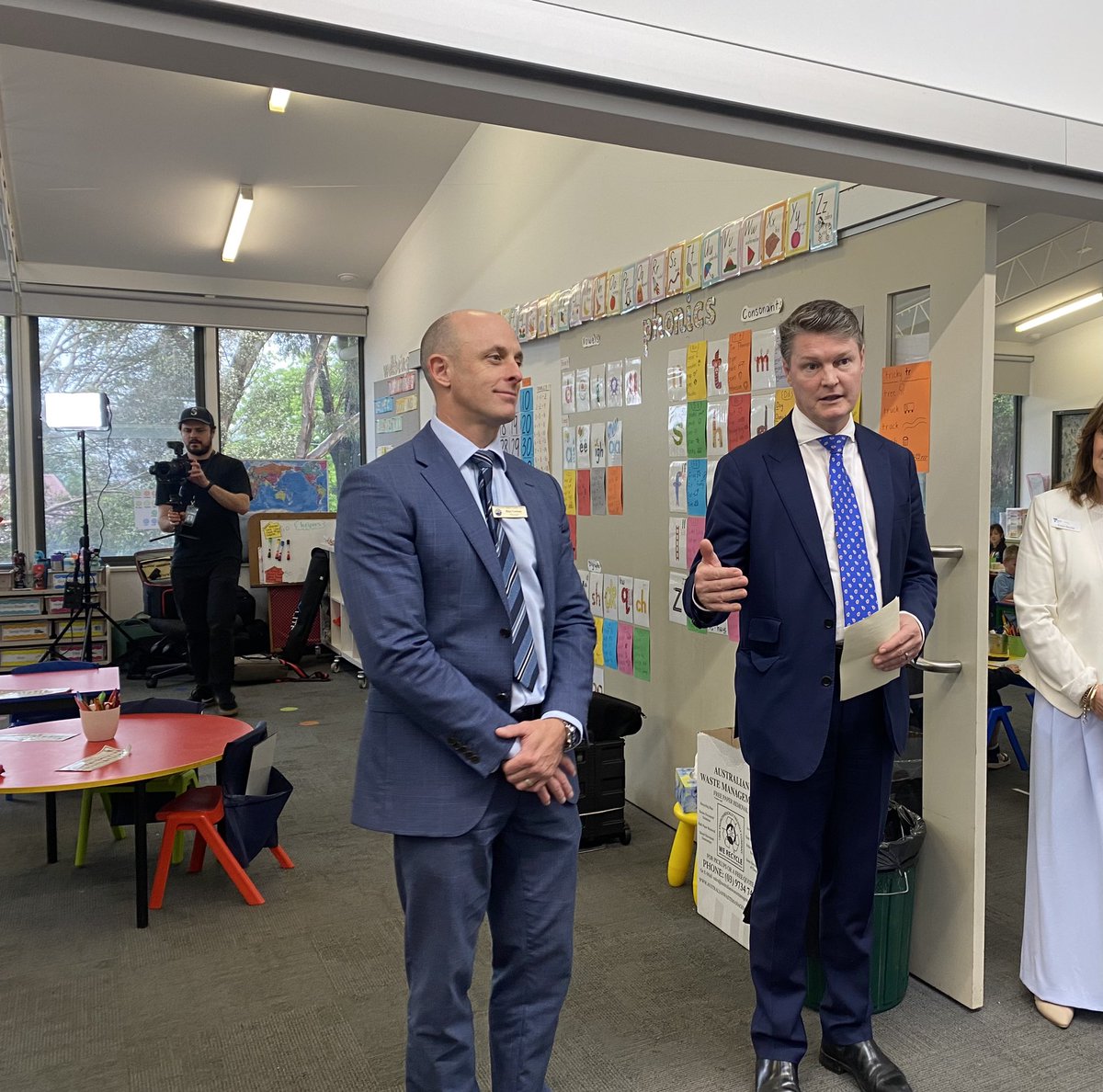 tempyheightsps's tweet photo. We were excited to host @BenCarrollMP to announce the roll out of phonics resources from @VicGovDE 
Proud to share our explicit literacy approach, the fantastic work done by our teachers &amp; showcase our amazing students doing what they do every day! https://t.co/Ko8w0qVC3o