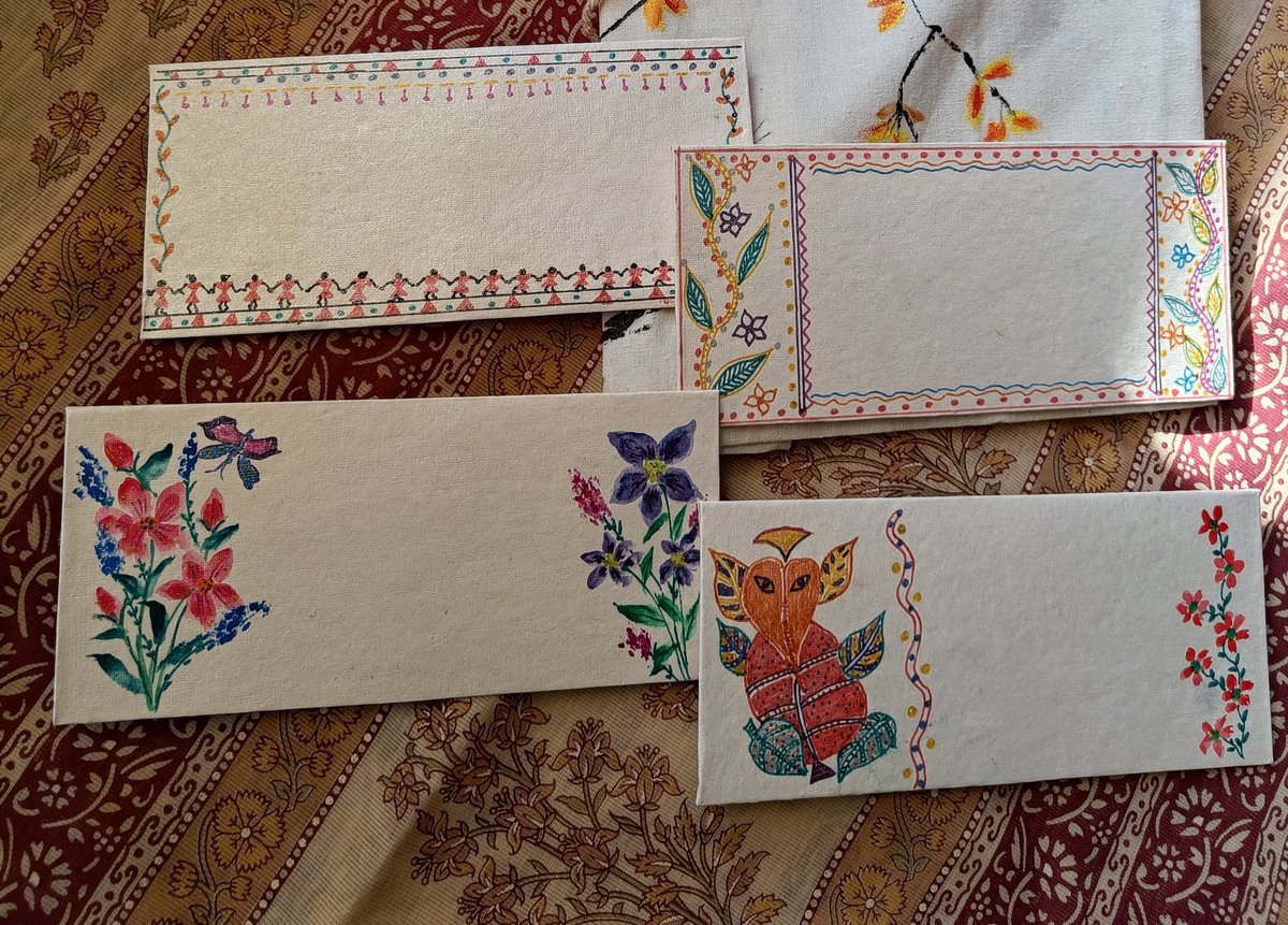 tikulli's tweet image. A set of handpainted money envelopes for the festive season. The envelopes are made of recycled paper. DM to buy. #EcoFriendly #RecycleWeek #handmadegift #FestiveSeason