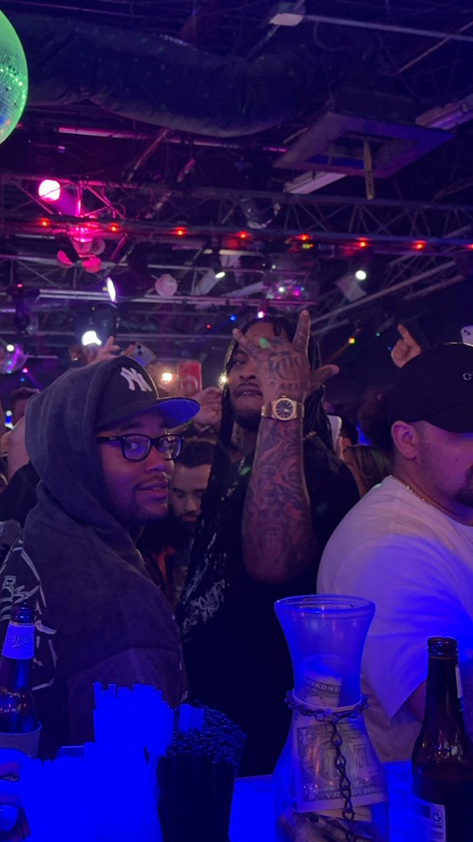 kville_txranch's tweet photo. You asked and it happened @WakaFlocka here @kville_txranch https://t.co/UkCm8omaXv