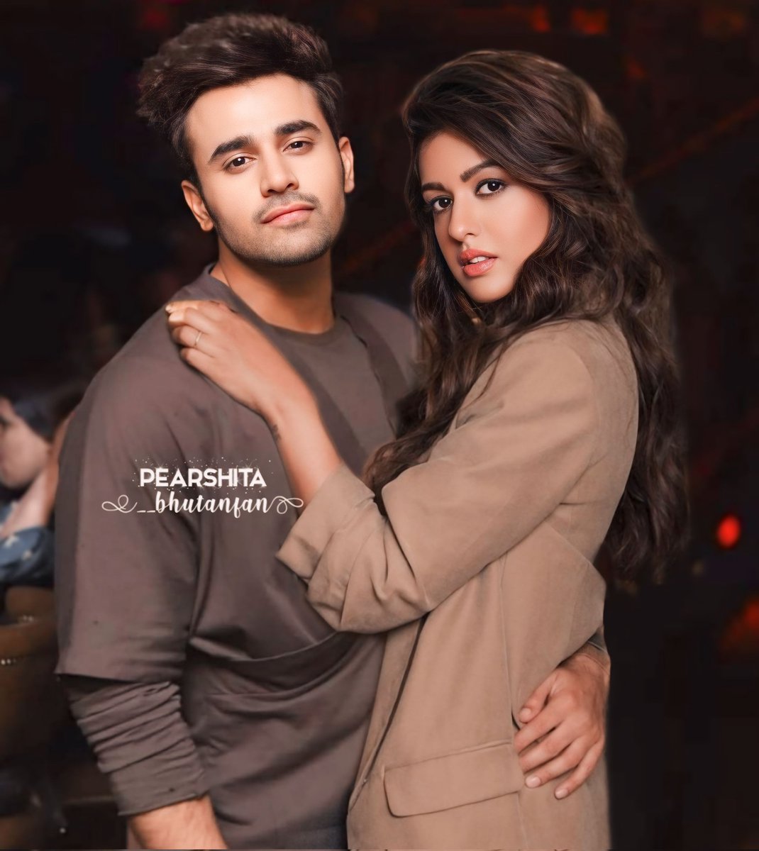 UPragh's tweet photo. If 'Hottest Jodi' ever had a face. 🔥😘🫶❤️🧿
@pearlvpuri @ishidutta 

#PearlVPuri #IshitaDutta #PragHbir #PearShita #BepanahPyaarr https://t.co/vnCXvxCUCC