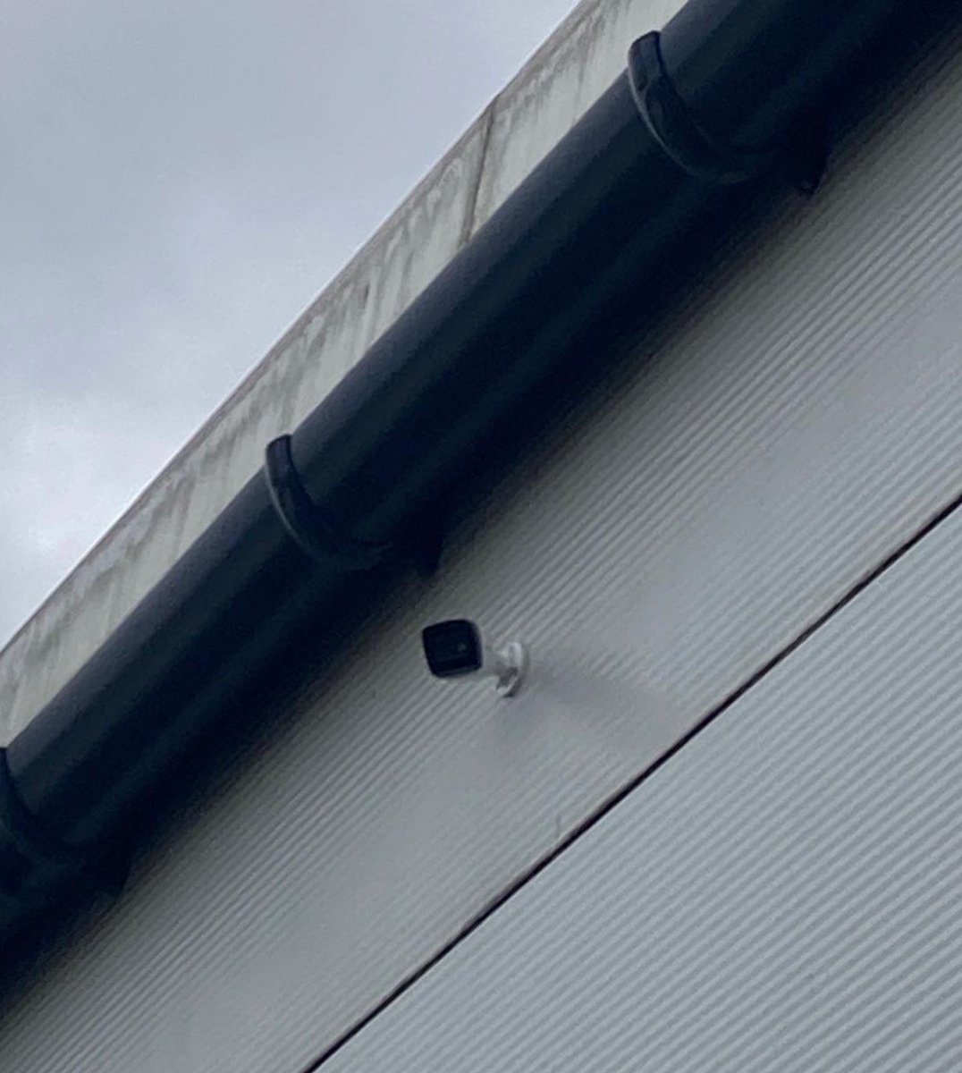blandfordsllp's tweet photo. The @blandfordsllp team just completed a smooth installation of the @annkesecurity CCTV system! Super clear footage, easy setup, and enhanced security. Highly recommend for peace of mind. #CCTV #HomeSecurity #Annke #SafetyFirst https://t.co/Kfr7aHj2y6