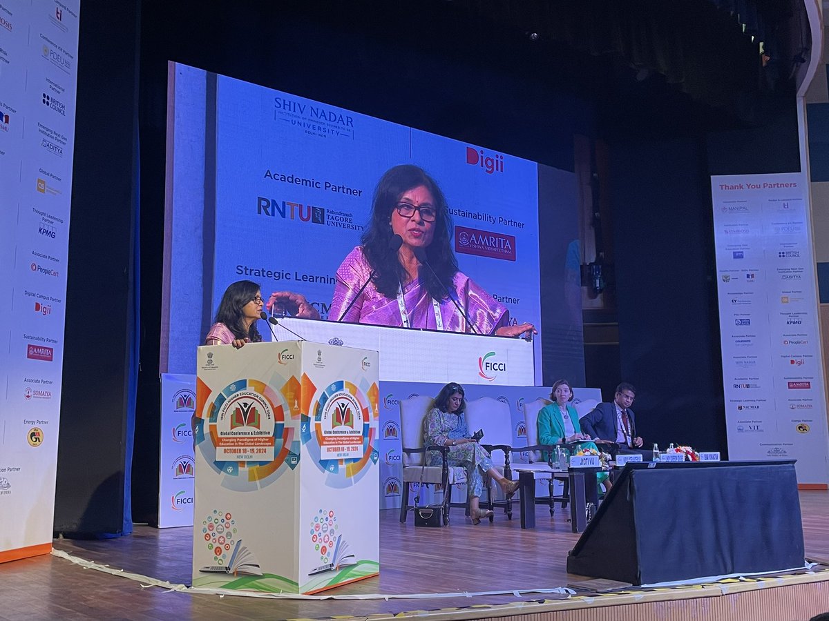 albarrett09's tweet image. Fantastic start to the FICCI #HE Summit with a 🇬🇧 🇮🇳 keynote from @Lindy_Cameron which highlighted UK-India leading role in #ChangingParadigms and the mutually supportive collaborations catalysed by @inbritish. 

Thanks to @ficci_india DG @jvij1967 and HE Chair @vidya_symbiosis