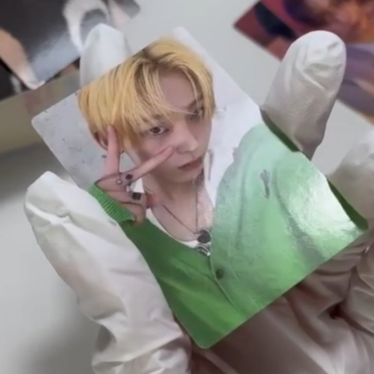 yourdhly's tweet image. sunghoon tuspi jay maung sunoo klepon yuk bisa yuk pulang wrwrwr 😭🫶🏼 #plis #jumat_berkah
