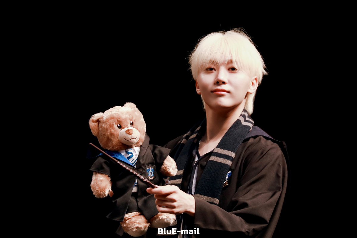 241016 wvs

🪄🐻2️⃣

#SEVENTEEN #세븐틴 #SEUNGKWAN #승관 #スングァン