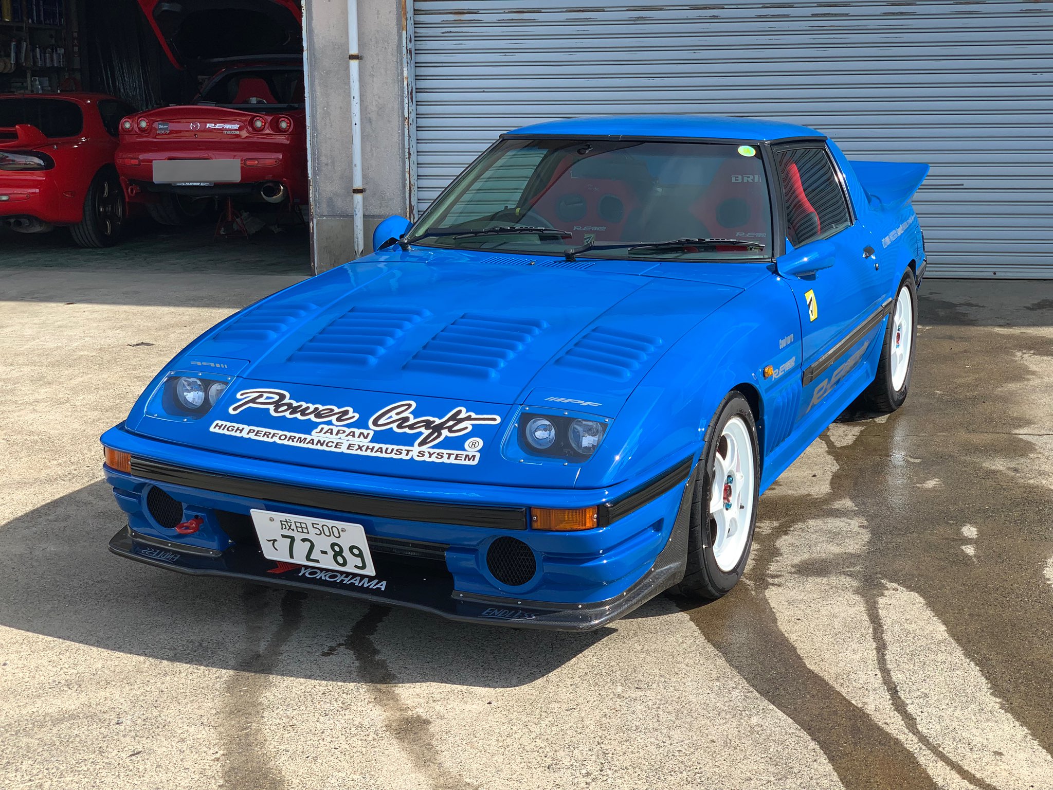 RE雨宮　MOMOステ　限定品　34φ RE雨宮 ﾌﾗｯﾄﾎﾞﾄﾑ Dｼｪｲﾌﾟｽﾃｱﾘﾝｸﾞ のパーツレビュー | RX-7(MAKO'S