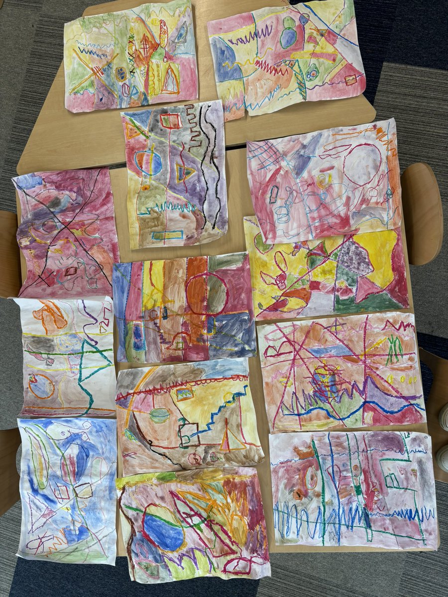 HWD_Lower's tweet photo. Some superb pieces of abstract art in Year 1 this morning!🎨 #HazelwoodYear1 #HazelwoodArt #HazelwoodLowerSchool https://t.co/GtGhPkOnCV