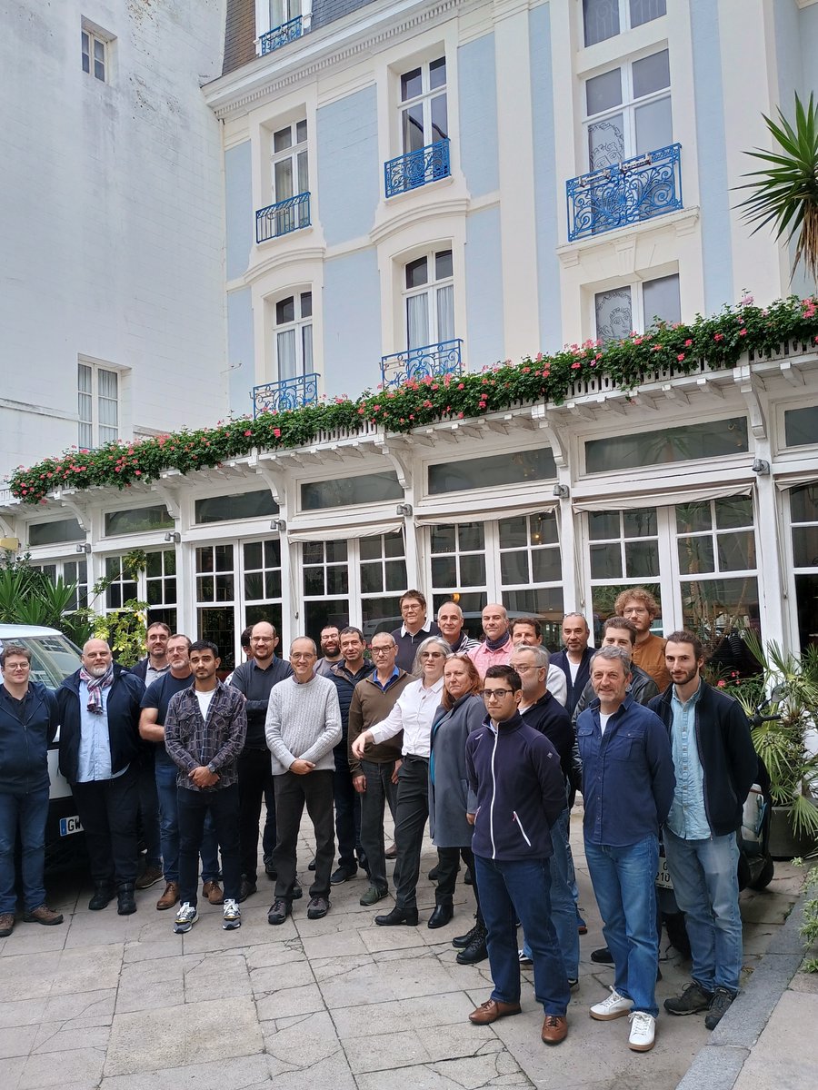 CNRS Réseau des Mécaniciens (@cnrs_rdm) on Twitter photo Belle réussite du <a href="/CNRS_RdM/">CNRS Réseau des Mécaniciens</a> lors de la formation soutenue par le <a href="/CNRSIdFSud/">CNRS à Paris-Saclay</a> et la MITI:
25 personnes formées aux méthodes de fabrication additive, soustractive et hybride. Belle réussite du <a href="/CNRS_RdM/">CNRS Réseau des Mécaniciens</a> lors de la formation soutenue par le <a href="/CNRSIdFSud/">CNRS à Paris-Saclay</a> et la MITI:
25 personnes formées aux méthodes de fabrication additive, soustractive et hybride.