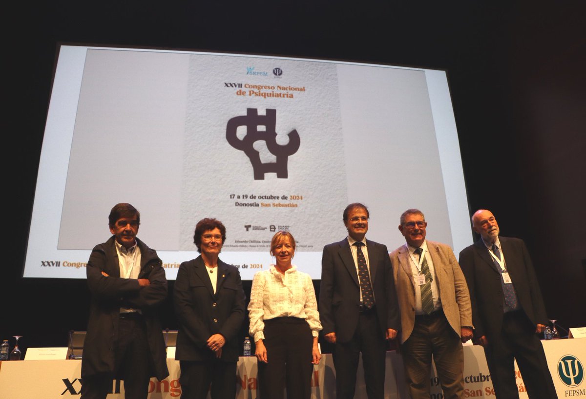 ergobi's tweet image. La salud mental es uno de los principales focos de preocupación de las sociedades modernas. Estoy segura de que las ideas y experiencias que se trabajan en el @CNPsiquiatria servirán para inspirar nuevos enfoques y nuevas vías que ayuden a miles de personas que lo necesitan.