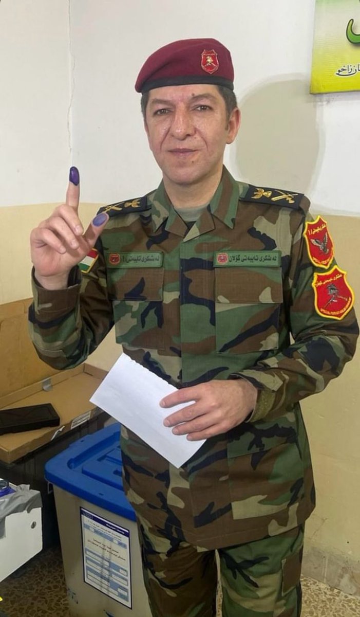 MdKurdistan's tweet photo. FERMANDE Mansour Barzani li gel PÊŞMERGÊ Qehraman dengêxo dan💛 #lista190 serkeftin msogere✌️✔️ #StrongerKurdistan https://t.co/kIG1ELFgpW