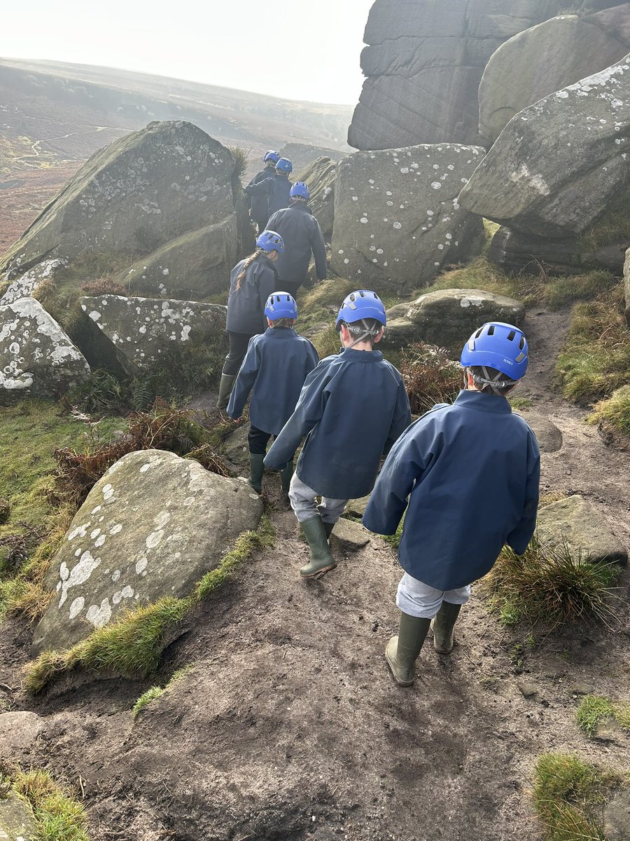 HBMissMoran's tweet photo. Group 6 had a fab time weaseling! @HartleyBrookPri d https://t.co/oUxtaYcDAL