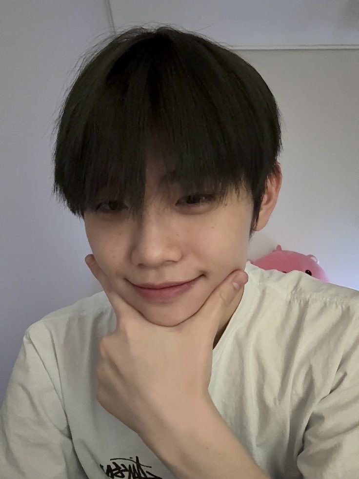 4ktaerae's tweet photo. cant sto0p thinking of ... ( *ฅ́˘ฅ̀*) https://t.co/4ZNKTGr87Z