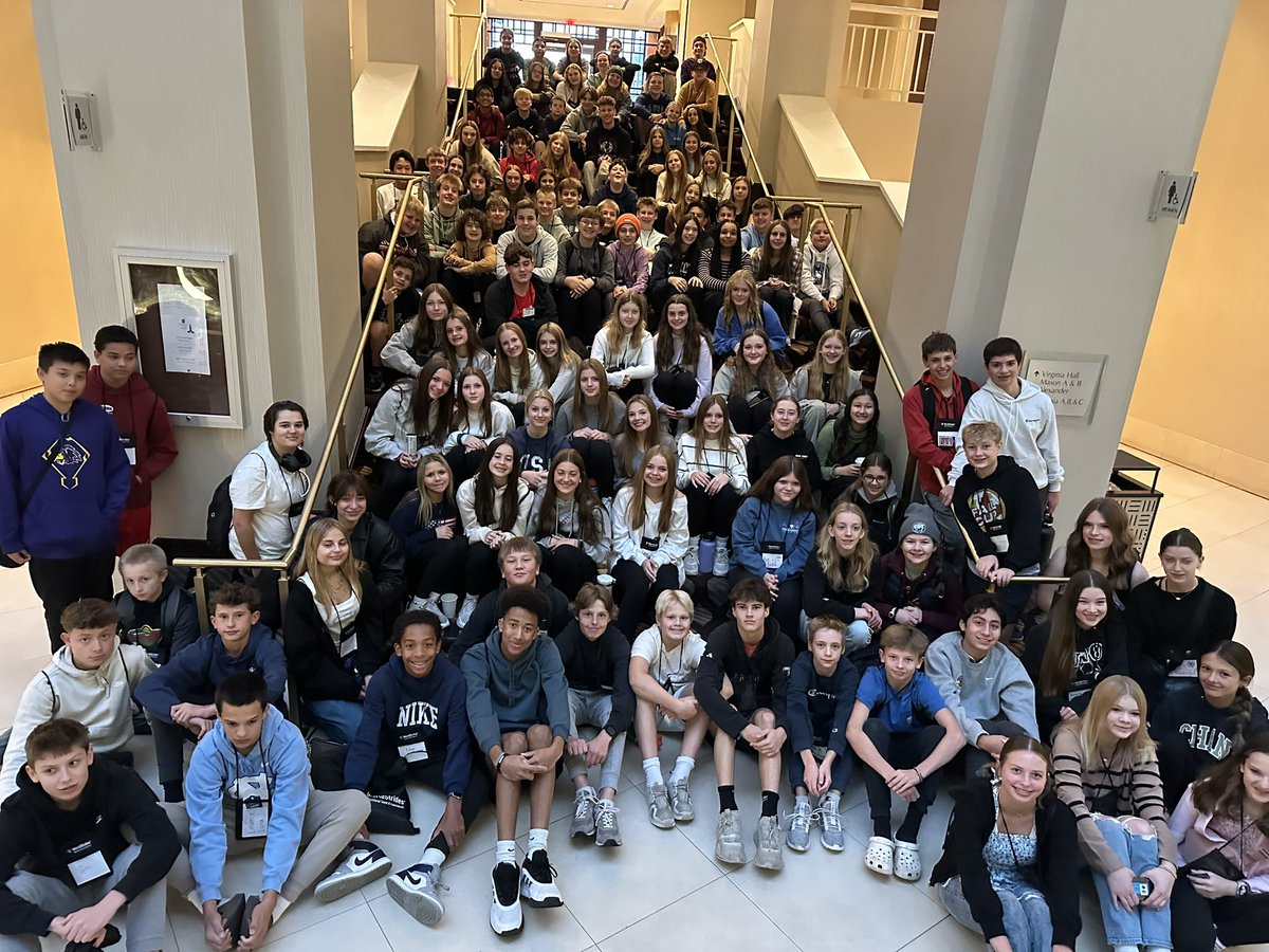 CMSE8DC's tweet photo. Thursday was awesome, so
Excited for everything today has to bring!! ☀️ https://t.co/EoTFpDIV5X