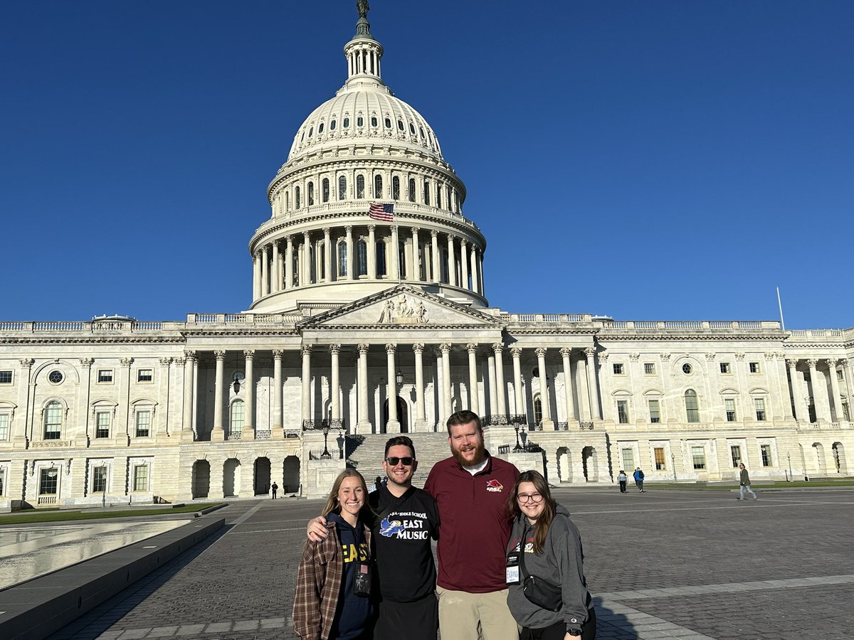 CMSE8DC's tweet photo. Thursday was awesome, so
Excited for everything today has to bring!! ☀️ https://t.co/EoTFpDIV5X