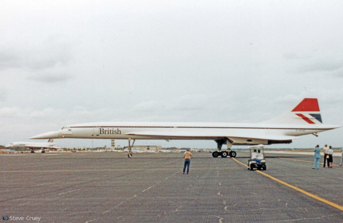 MCO's tweet photo. Today marks the 42nd anniversary of the historic dual Concorde landing by Air France and British Airways at MCO. 🛬 This iconic event commemorated the opening of EPCOT’s World Showcase, highlighting the France and United Kingdom pavilions.🎉 https://t.co/uz4yX8rUMA
