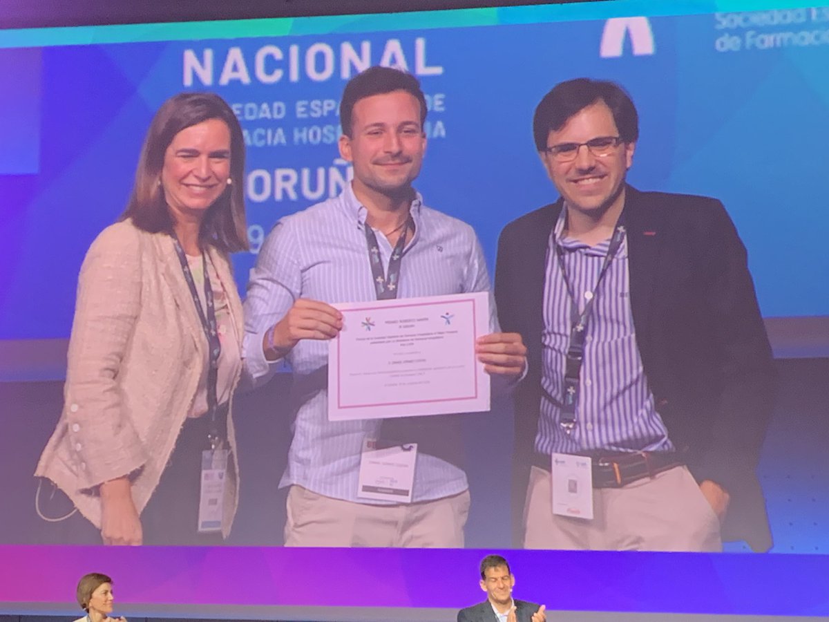 O vigués <a href="/Danigomezcostas/">Dani Gómez Costas</a> premio Roberto Marín ao mellor residente en Farmacia Hospitalaria no ano 2024. O 4º galego ex <a href="/Farmacia_USC/">Facultade Farmacia USC Oficial</a> consecutivo que obtén este recoñecemento da <a href="/sefh_/">S.E.F.H</a>  despois de @LaresiLarrosa <a href="/kikotoja/">Kiko Toja</a> e <a href="/Hilario_FH/">Hilario Martínez</a>