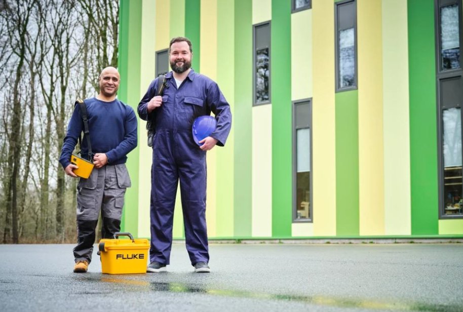 sparksdirect's tweet image. Maybe your existing tool still works. But making the switch to a newer installation tester isn't just about getting a new tool. It's about upgrading your work and your safety

Fluke Advice: 4 Reasons to Upgrade your #Multifunction Installation #Tester Now

sparksdirect.co.uk/blog/fluke-adv…