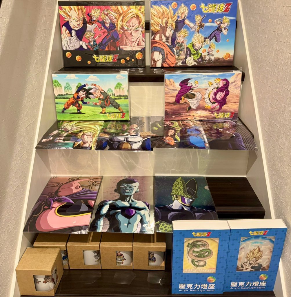 rucherenren's tweet photo. 『台湾』にて9月１３日からドラゴンボール 40周年 ポップアップストア &amp; カフェ開催中‼️限定品ゲット！

#七龍珠 Z
#ドラゴンボールZ
#ドラゴンボール

《七龍珠 Z》快閃店 9月13日起誠品生活武昌店開設

https://t.co/yGmvB3UsR2 https://t.co/r9fZdNW48G